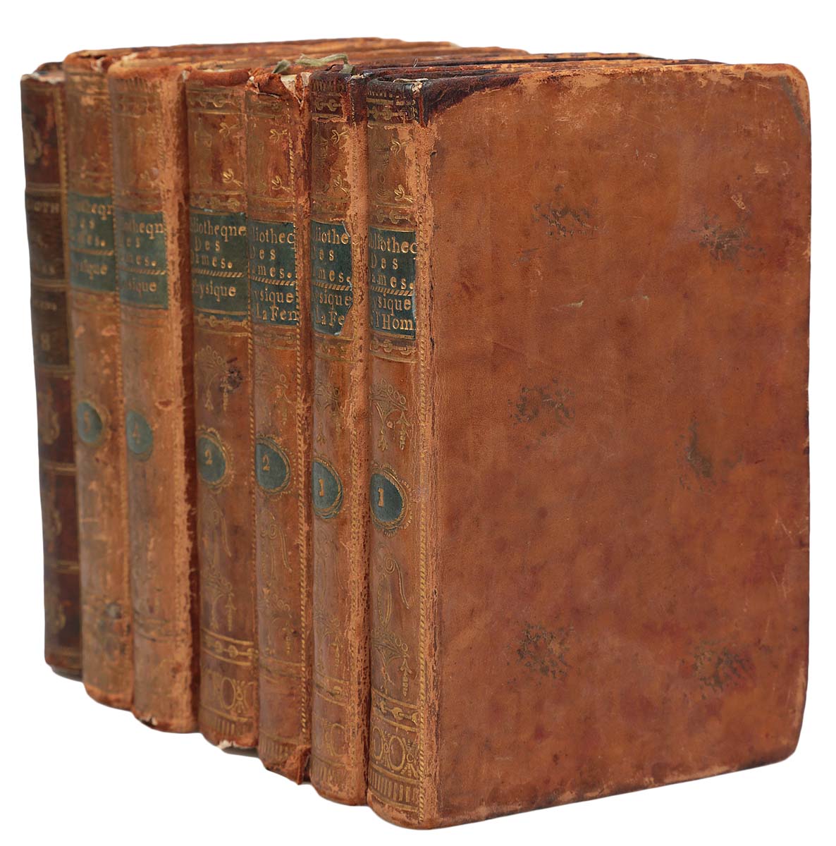 Bibliotheque Universelle Des Dames (комплект из 7 книг)ПК301004_лимонный, салатовый Bibliotheque Universelle Des Dames (комплект из 7 книг)ПК301004_лимонный, салатовыйПариж, 1787-1792 гг. Rue et Hotel Serpente. Владельческие цельнокожаные переплеты с золотым тиснением на корешке. Сохранность хорошая. В серии Универсальная библиотека для дам (1785-1797) вышло около 156 томов. Универсальная библиотека для дам дам была задумана как собрание работ, позволяющее обеспечить общее образование, в легко доступной форме для женщин определенного класса; в серии можно было найти все, что может представлять полезные и нужные знания: путешествия, история, философия, художественная литература, наука и искусство. Издание не подлежит вывозу за пределы Российской Федерации.