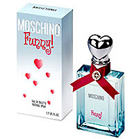 Moschino Funny!. Туалетная вода, 100 мл6C32 Moschino Funny!. Туалетная вода, 100 мл6C32Это восхитительный, игривый аромат, дерзкий и возбуждающий, ослепительный и волнующий. Фруктовые нотки, пикантно оттеняющие цветочный аккорд, придают аромату шарм и наполняют его жизненной энергией, легкостью и спонтанностью. Верхняя нота: Розовый перец, Горький апельсин, Красная смородина. Средняя нота: Зелёный чай, Жасмин, Пион, Фиалка. Шлейф: Кедр, Амбра, Мускус с оттенком мха. ФРУКТОВЫЕ НОТКИ, ПИКАНТНО ОТТЕНЯЮЩИЕ ЦВЕТОЧНЫЙ АККОРД, ПРИДАЮТ АРОМАТУ ШАРМ И НАПОЛНЯЮТ ЕГО ЖИЗНЕННОЙ ЭНЕРГИЕЙ, ЛЕГКОСТЬЮ И СПОНТАННОСТЬЮ. Восхитительный, игривый аромат, дерзкий и возбуждающий, ослепительный и волнующий. Фруктовые нотки, пикантно оттеняющие цветочный аккорд, придают аромату шарм и наполняют его жизненной энергией, легкостью и спонтанностью.