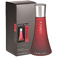 Hugo Boss Парфюмированная вода Deep Red, 50 мл0737052683522 Hugo Boss Парфюмированная вода Deep Red, 50 мл0737052683522Аппетитный фруктовый аромат парфюмерной воды Hugo Boss Deep Red не оставит равнодушными любителей вкусненького. В меню свежие фруктовые ноты с легким акцентом пряностей: груша, черная смородина, мандарин, апельсин, шиповник, имбирь, ваниль, кедр и мускус. Изысканный аромат контрастов, в котором слились энергия и чувственность, сила и женственность. Осязаемая, чувственная фактура стекла флакона, его форма, напоминающая силуэт девушки в элегантном красном платье. Оригинально и впечатляюще! Классификация аромата: фруктовый, цветочный. Пирамида аромата · Верхние ноты: черная смородина, апельсин, клементин. · Ноты сердца: цветок джинджер-лили, имбирь, фрезия. · Ноты шлейфа: ваниль, мускус, сандал. Товар сертифицирован.