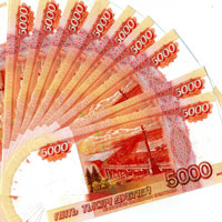 Забавная Пачка денег 5000 рублей89452 Забавная Пачка денег 5000 рублей89452Эта забавная пачка с купюрами-дублерами достоинством в 5000 рублей не поможет вам купить автомобиль или доплатить недостающую часть денег при покупке квартиры, но непременно позволит разыграть приятелей или, молниеносно махнув веером купюр, поразить всех своей состоятельностью. Пачка купюр перетянута бумажной лентой и в целом выглядит очень солидно. Только не перепутайте с настоящими! Характеристики: Размер купюры: 15,5 см х 6,7 см. Материал: бумага. Производитель: Россия. Артикул: 89452. Внимание! Уважаемые клиенты, обращаем ваше внимание, что количество купюр в пачке строго не нормировано - пачка денег рассчитана на развлекательную функцию.