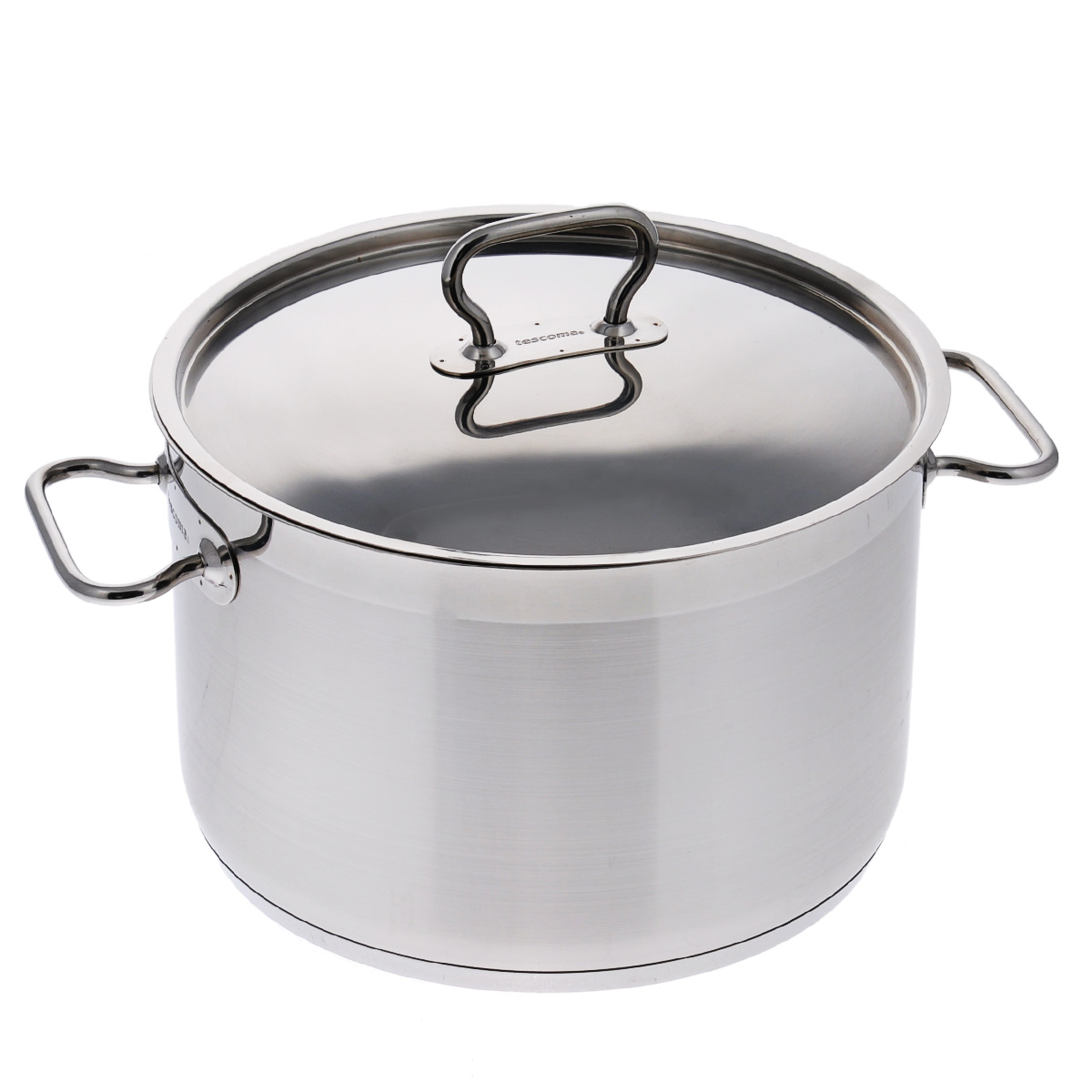 Кастрюля Tescoma Home Profi с крышкой, 5,5 л774022 Кастрюля Tescoma Home Profi с крышкой, 5,5 л774022Кастрюля Tescoma Home Profi изготовлена из первоклассной нержавеющей стали с матовой полировкой. Благодаря компактной цельнонержавеющей конструкции с массивными и широкими ручками она замечательно подходит для использования на домашних и профессиональных кухнях. Изделие снабжено экстра толстым многослойным дном. Тепло с плиты передается вовнутрь посуды постепенно, без скачков и равномерно по целой площади дна, что упрощает приготовление и препятствует пригоранию. Многослойное дно обладает замечательными термоаккумуляционными свойствами, которые помогают экономить энергию. Плиту можно выключить заранее перед окончанием приготовления, которое проходит и при низкой мощности плиты. Блюда, оставленные в посуде, дольше остаются горячими. Кастрюля снабжена удобными клепаными ручками, а также крышкой. Посуда серии Home Profi изготовлена таким образом, чтобы соответствовать требованиям к посуде для интенсивного и длительного использования. Пригодна для...
