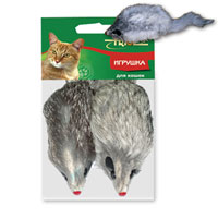 Игрушка для кошек Triol Мышь, 2 штЧ-08000 Игрушка для кошек Triol Мышь, 2 штЧ-08000Забавная мышка яркого цвета из натурального меха, не позволит скучать вашему любимцу. Играя с этой забавной игрушкой, маленькие котята развиваются физически, а взрослые кошки и коты поддерживают свой мышечный тонус. Мышка сразу привлечет внимание вашего любимца, не навредит здоровью, и увлечет его на долгое время. Характеристики: Длина мышки (без хвоста): 10 см. Материал: натуральный мех, пластик. Артикул: M004NG. Уважаемые клиенты! Обращаем ваше внимание, товар поставляется в цветовом ассортименте. Уважаемые клиенты! Обращаем ваше внимание на возможные изменения в дизайне упаковки.