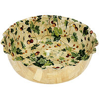 Салатница Oriental way Ягоды 32см WH234WP212WH-234WP212 Салатница Oriental way Ягоды 32см WH234WP212WH-234WP212Оригинальная деревянная салатница Ягоды прекрасно подойдет для вашей кухни. Предназначена для красивой сервировки салатов. Салатница выполнена из полос расщепленного дерева и покрыта пищевым лаком. Изящный дизайн придется по вкусу и ценителям классики, и тем, кто предпочитает утонченность и изысканность. Характеристики: Материал: дерево. Диаметр: 32 см. Высота: 9,5 см. Производитель: Тайвань. Артикул: WH234WP212.