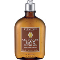 Гель для ванны и душа LOccitane Eau des Baux, 250 мл109885 Гель для ванны и душа LOccitane Eau des Baux, 250 мл109885Гель для ванны и душа LOccitane Eau des Baux прекрасно очищает кожу, придавая ей волнующий мужественный аромат свежих нот кипариса и мягких оттенков ладана. Характеристики: Объем: 250 мл. Производитель: Франция. Артикул: 109885. Loccitane (Л окситан) - натуральная косметика с юга Франции, основатель которой Оливье Боссан. Название Loccitane происходит от названия старинной провинции - Окситании. Это также подчеркивает идею кампании - сочетании традиций и компонентов из Средиземноморья в средствах по уходу за кожей и для дома. LOccitane использует для производства косметических средств натуральные продукты: лаванду, оливки, тростниковый сахар, мед, миндаль, экстракты винограда и белого чая, эфирные масла розы, апельсина, морская соль также идет в дело. Специалисты компании с особой тщательностью отбирают сырье. Учитывается множество факторов, от места и условий выращивания сырья до времени и технологии сборки. Товар сертифицирован.