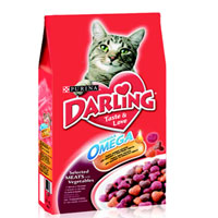 Корм сухой Darling для кошек, с мясом и овощами, 2 кг12047929 Корм сухой Darling для кошек, с мясом и овощами, 2 кг12047929Корм сухой Darling разработан специально для взрослых кошек. Изготовленный с птицей или мясом, он помогает поддерживать здоровую, блестящую, приятную на ощупь шерсть вашего питомца. Состав: злаки и продукты переработки злаков, продукты переработки мяса и мясных субпродуктов (минимум 4% мясо птицы), животный жир, соевая мука, вкусоароматическая кормовая добавка, продукты переработки овощей (минимум 0,5%), минеральные вещества, регулятор кислотности, антиокислитель, красители, консерванты. Анализ: сырой белок 27,0 г, влажность 8,0 г, сырой жир 7,0 г, сырая зола 7,0 г, сырая клетчатка 2,5 г, кальция 1,4 г, медь 1,7 мг, фосфор 1,4 г, железо 17 мг, калий 0,8 г, марганец 4,0 мг, натрий 0,2 г, цинк 18 мг, магний 0,17 г, селен 32 мкг, линоленовая кислота 0,2 г, линолевая кислота 2,3 г, витамин А 850 МЕ, витамин D 85 МЕ, витамин Е 7,5 мг, витамины группы В 170 мг. Товар сертифицирован.