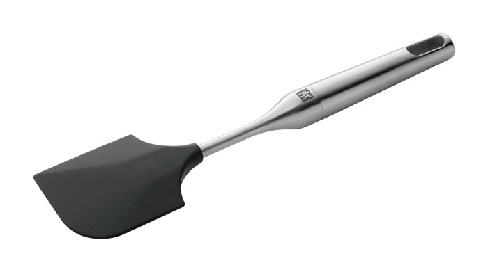 Zwilling скребок для теста Twin Pure, силиконовый37510-000 Zwilling скребок для теста Twin Pure, силиконовый37510-000Скребок для теста Twin Pure, выполненный из силикона и нержавеющей стали, станет незаменимым помощником на любой кухне. Скребок имеет очень удобную эргономичную ручку. Изделие поистине многофункционально - оно может использоваться как скребок для теста, так как благодаря достаточно широкому основанию, вы сможете перемешать им небольшое количество теста. Если вам нужно разрезать сырое тесто на порционные куски, вы также можете воспользоваться скребком. С помощью скребка Twin Pure вы можете нанести и распределить крем или взбитые сливки по поверхности коржа или уже готового торта. Характеристики: Материал: нержавеющая сталь, силикон. Длина: 27 см. Ширина рабочей поверхности: 6 см. Производитель: Германия. Изготовитель: Китай. Артикул: 37510-000. Немецкая компания Zwilling J. A. Henckels была основана в 1731 году. При производстве своей продукции компания на протяжении многих лет...