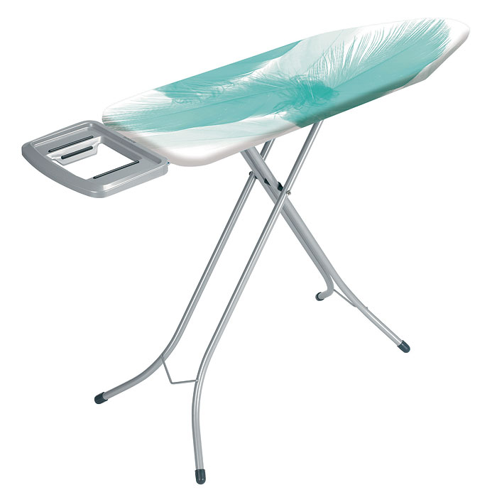 Гладильная доска Brabantia, 124 см х 38 см. 510328510328 Гладильная доска Brabantia, 124 см х 38 см. 510328510328Складная гладильная доска Brabantia- необходимая вещь для каждой хозяйки. Благодаря такой удобной доске процесс глажки будет комфортным и качественным. Особенности гладильной доски Brabantia: рама изготовлена из гальванизированой стали - дополнительная защита от коррозии; сетчатое покрытие в раме - плавающая конструкция сетки не деформируется в течение всего срока службы; гальванизированые трубки-ножки (диаметром 2,2 см) покрыты краской и имеют нескользящие колпачки в основании; верх ножек зажат для предотвращения попадания влаги; чехол выполнен из натурального хлопка и имеет систему фиксации (затягивающийся шнурок, резинка с крючками по центру); поролоновый наполнитель (8 мм) смягчает поверхность доски и значительно увеличивает качество глажки; 4 регулировки уровня высоты от 72 до 94 см; держатель для утюга из крашеного металла с нескользящим основанием для обычного утюга, настраиваемый под правую или левую руку (не...