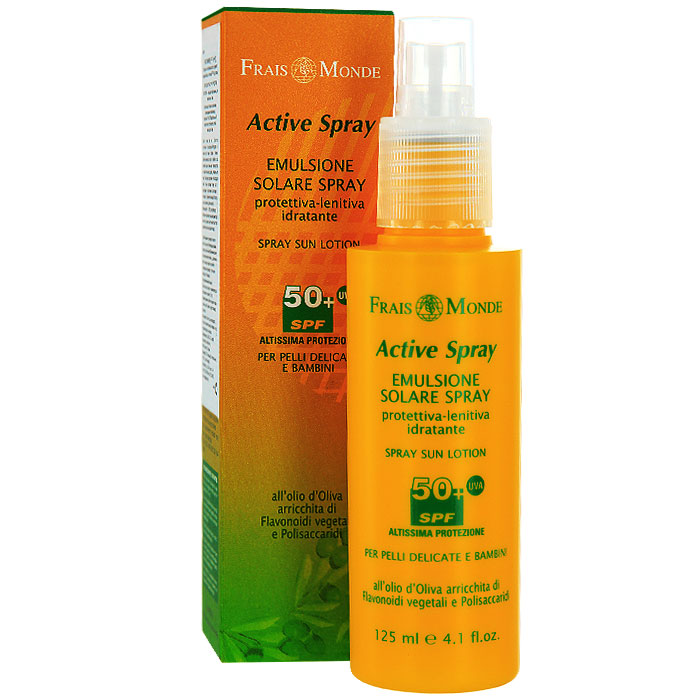 Спрей-лосьон для загара Frais Monde, для чувствительной кожи, SPF 50+, 125 млFS027N Спрей-лосьон для загара Frais Monde, для чувствительной кожи, SPF 50+, 125 млFS027NСпрей-лосьон для тела Frais Monde - абсолютно натуральный солнцезащитный продукт на основе масла оливы. Прекрасно дополняет действие кремов для загара Frais Monde всех степеней защиты, также может использоваться как самостоятельное средство для защиты от солнца. Благодаря содержанию полисахаридов спрей-лосьон успокаивает нежную кожу и предупреждает покраснение. Масла оливы и флавоноиды эффективно защищают кожу от сухости, увлажняют, делая ее мягкой. Комбинация UVA + UVB фильтров борется со свободными радикалами, вызывающими старение кожи, защищает кожу от неблагоприятного воздействия солнца и продлевает загар. Подходит для чувствительной, светлой и нежной белой кожи. Способ применения: равномерно нанести спрей-лосьон на все тело перед выходом на солнце, при длительном пребывании на солнце и после купания нанести повторно. Перед применением взбалтывать. Не предназначен для использования в солярии. Характеристики: Объем: 125 мл. ...