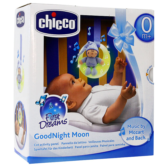 Музыкальная подвеска на кроватку Chicco (Чико) Спокойной ночи, цвет: голубой2426200000 Музыкальная подвеска на кроватку Chicco (Чико) Спокойной ночи, цвет: голубой2426200000Музыкальная подвеска на кроватку Chicco (Чико) Спокойной ночи выполнена в виде луны нежно голубого цвета с маленькой мягкой игрушкой в виде малыша в комбинезоне и колпаке, сидящего на луне. Подвеска будет расслабляюще действовать на ребенка, благодаря тусклому свету и классическим мелодиям. Подвеска оснащена двумя режимами, переключающими с помощью кнопочки: первый режим - музыка и свет, действующий в течение пяти минут и второй режим - только свет, также действующий в течение пяти минут. Огоньки на подвеске загораются и переливаются. Музыкальную подвеску можно прикрепить к кроватке при помощи специальной ленточки. Характеристики: Материал: пластик, текстиль, полиэстер. Рекомендуемый возраст: от 0 месяцев. Размер подвески: 15 см х 14 см x 5 см. Длина ленточки: 15 см. Размер упаковки: 19 см х 21 см x 7,5 см. Изготовитель: Китай. Необходимо докупить 2 батареи напряжением 1,5V типа AAA (не входят в комплект).