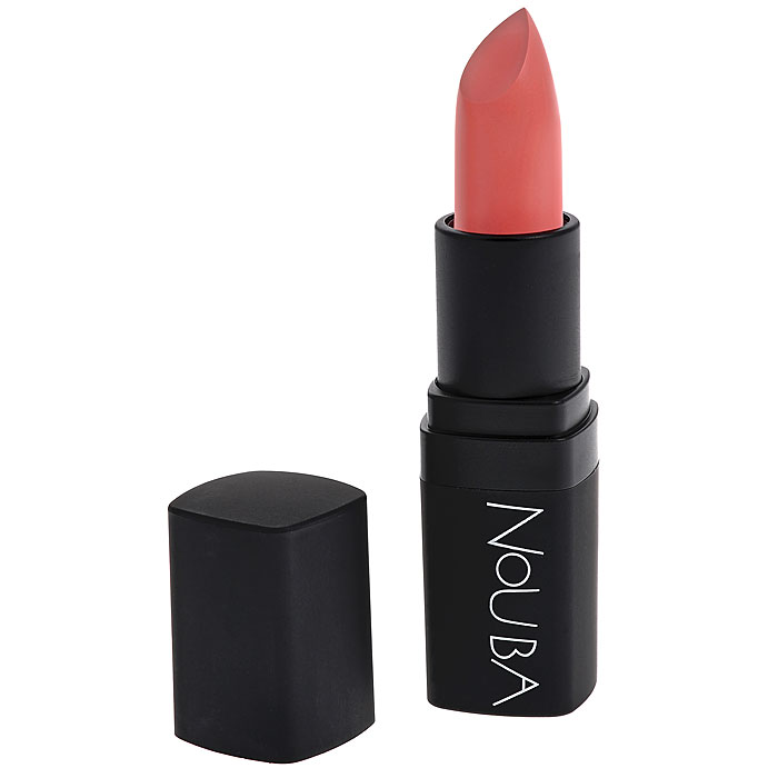 Nouba Помада для губ Plumping Gloss Stick, увеличивающая объем, тон №408, 4 млN38408 Nouba Помада для губ Plumping Gloss Stick, увеличивающая объем, тон №408, 4 млN38408Кремовая увлажняющая помада для губ Nouba Plumping Gloss Stick с эффектом влажных губ создает чувственные, притягательные образы. В ее составе воски, олигопептиды, гиалуроновая кислота и касторовое масло, надежно защищающие и ухаживающие за нежной кожей губ. Для создания эффекта чувственных пухлых губ. Характеристики: Объем: 4 мл. Тон: №408. Производитель: Италия. Артикул: N38408. Товар сертифицирован.