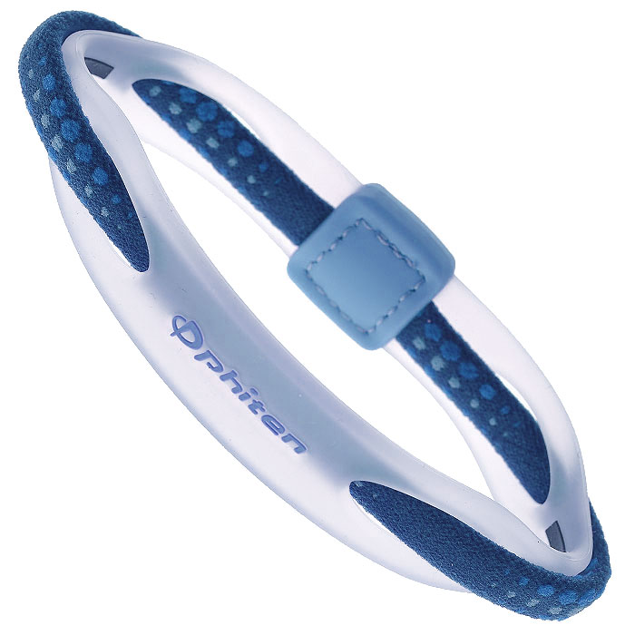 Браслет на руку Phiten Rakuwa Bracelet X50 Hybrid, цвет: синий, 17 смTG497225 Браслет на руку Phiten Rakuwa Bracelet X50 Hybrid, цвет: синий, 17 смTG497225Браслет на руку Phiten Rakuwa Bracelet X50 Hybrid представляет собой комбинацию текстильных и силиконовых элементов, которые гармонично сочетаются в его современном дизайне. Жизнерадостная расцветка придется по вкусу всем, кто любит спортивный стиль и активный образ жизни. Модель содержит AquaTitan. Браслет способствует улучшению циркуляции крови в организме, уменьшению усталости, а также расслаблению и восстановлению сил.