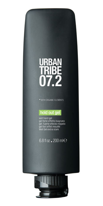 Urban Tribe Гель для создания эффекта мокрых волос, сильная фиксация, 200 мл52135 Urban Tribe Гель для создания эффекта мокрых волос, сильная фиксация, 200 мл52135Гель Urban Tribe для создания эффекта мокрых волос сильной фиксации подчеркнет и надолго зафиксирует вашу прическу. Гель идеально подходит для создания эффекта мокрых волос. Распылите воду на волосы и создайте новый имидж. Стойкая высокотехнологичная смола создает эффект памяти и экстрасильную фиксацию укладки. Фиксирующий полимер создает эффект покрытия волос для более длительного сохранения укладки. Органические, эко-сертифицированные элементы оказывают увлажняющее, ухаживающее и антиоксидантное действие.