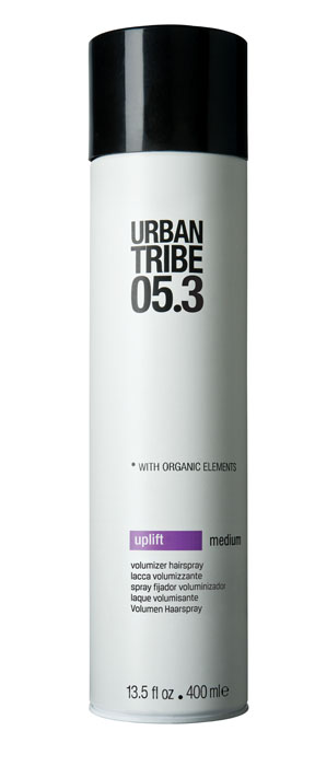 Urban Tribe Лак для укладки волос и создания объема, средняя фиксация, 400 мл52203 Urban Tribe Лак для укладки волос и создания объема, средняя фиксация, 400 мл52203Лак Urban Tribe для волос придает объем и умеренно фиксирует прическу надолго, оказывая эффект памяти, придавая волосам подвижность и силу. Делает волосы яркими, здоровыми и полными жизни. Фиксирующий полимер создает эффект покрытия волос для более длительного сохранения укладки. Витамин Е, антиоксидант. Органические, эко-сертифицированные элементы оказывают увлажняющее, ухаживающее и антиоксидантное действие.