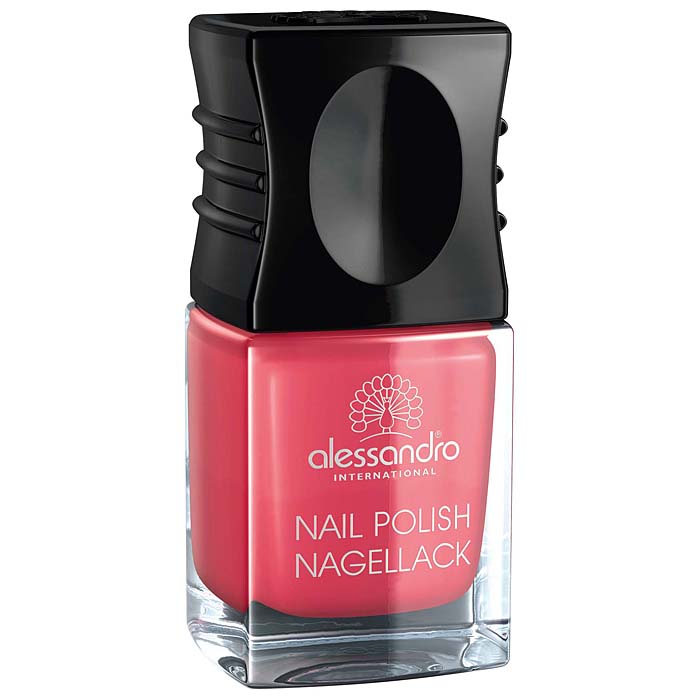 Alessandro Лак для ногтей Nagellack. Свежий личи, 10 мл77-133 Alessandro Лак для ногтей Nagellack. Свежий личи, 10 мл77-133Бриллиантовый блеск лаков для ногтей с экстрактом шелка и микрочастицами бриллиантов - настоящее наслаждение для ваших ногтей! Лак для ногтей Alessandro - настоящая концентрация роскоши. Его легко наносить, он исключительно хорошо держится даже после одного нанесения и долго не теряет блеска. Уникальная формула позволяет лаку держаться на ногтях в течение долгого времени. Лак укрепляет структуру ногтя и не вызывает его расслоение. Лак для ногтей Alessandro не содержат формальдегида, а значит, не оказывает вредного воздействия - наоборот, он предотвращают пожелтение ногтей. Характеристики: Объем: 10 мл. Цвет: свежий личи (Hurly Burly). Артикул: 77-133. Производитель: Германия. Товар сертифицирован.