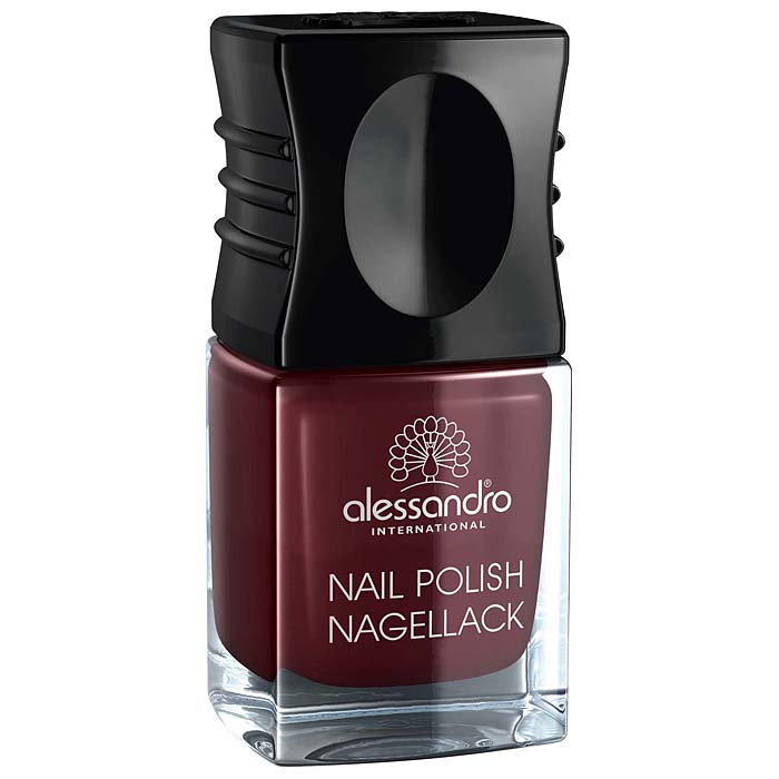 Alessandro Лак для ногтей Nagellack. Бордо, 10 мл77-124 Alessandro Лак для ногтей Nagellack. Бордо, 10 мл77-124Бриллиантовый блеск лаков для ногтей с экстрактом шелка и микрочастицами бриллиантов - настоящее наслаждение для ваших ногтей! Лак для ногтей Alessandro - настоящая концентрация роскоши. Его легко наносить, он исключительно хорошо держится даже после одного нанесения и долго не теряет блеска. Уникальная формула позволяет лаку держаться на ногтях в течение долгого времени. Лак укрепляет структуру ногтя и не вызывает его расслоение. Лак для ногтей Alessandro не содержат формальдегида, а значит, не оказывает вредного воздействия - наоборот, он предотвращают пожелтение ногтей. Характеристики: Объем: 10 мл. Цвет: бордо. Артикул: 77-124. Производитель: Германия. Товар сертифицирован.