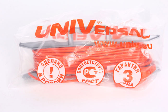 Удлинитель на рамке UNIVersal без заземления, цвет: оранжевый, 40 м83254 Удлинитель на рамке UNIVersal без заземления, цвет: оранжевый, 40 м83254Силовой удлинитель на рамке UNIVersal с одной розеткой предназначен для строительных объектов с удаленным источником энергии. Двойная изоляция ПВХ силового удлинителя обеспечивает ему дополнительную защиту от внешних факторов. Максимальная нагрузка - 1300 Вт, 6А. Не рекомендуется использовать во влажных и химически активных средах.