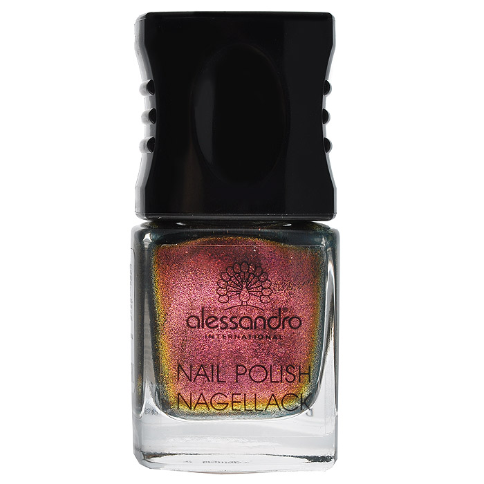 Alessandro Лак для ногтей Nagellack. Merry Poppins, 10 мл77-188 Alessandro Лак для ногтей Nagellack. Merry Poppins, 10 мл77-188Бриллиантовый блеск лаков для ногтей с экстрактом шелка и микрочастицами бриллиантов - настоящее наслаждение для ваших ногтей! Лак для ногтей Alessandro - настоящая концентрация роскоши. Его легко наносить, он исключительно хорошо держится даже после одного нанесения и долго не теряет блеска. Уникальная формула позволяет лаку держаться на ногтях в течение долгого времени. Лак укрепляет структуру ногтя и не вызывает его расслоение. Лак для ногтей Alessandro не содержат формальдегида, а значит, не оказывает вредного воздействия - наоборот, он предотвращают пожелтение ногтей. Характеристики: Объем: 10 мл. Цвет: Merry Poppins. Артикул: 77-188. Производитель: Германия. Товар сертифицирован.