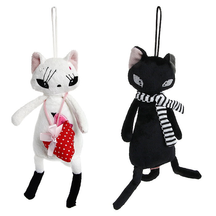 Мягкая игрушка Magic Bear Toys Коты Амантис, 20 смGS8467/25 Мягкая игрушка Magic Bear Toys Коты Амантис, 20 смGS8467/25Оригинальная игрушка Magic Bear Toys Коты Амантис выполнены в виде черного кота и белой кошки с сердечком. Игрушки изготовлены из нетоксичного текстильного материала с коротким ворсом, благодаря чему их будет приятно держать в руках. Такая игрушка порадует вас оригинальностью идеи и высоким качеством исполнения и станет прекрасным подарком для детей и взрослых.