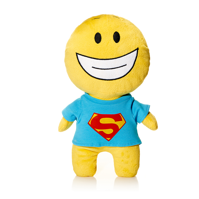 Maxi Toys Мягкая кукла Смайл СуперменMT-TS291107-30 Maxi Toys Мягкая кукла Смайл СуперменMT-TS291107-30Мягкая игрушка Смайл: Супермен, выполненная в виде человечка-смайлика в майке супермена, вызовет умиление и улыбку у каждого, кто ее увидит. Игрушка изготовлена из мягкого, приятного на ощупь искусственного меха с наполнителем из гипоаллергенного полиэфирного волокна. Удивительно мягкая игрушка принесет радость и подарит своему обладателю мгновения нежных объятий и приятных воспоминаний. Великолепное качество исполнения делают эту игрушку чудесным подарком к любому празднику. Такой смайлик станет замечательным подарком как ребенку, так и взрослому. Характеристики: Материал игрушки: трикотаж, искусственный мех. Наполнитель: полое полиэфирное волокно. Высота игрушки: 32 см. Цвет: желтый. Артикул: MT-TS291107-30.