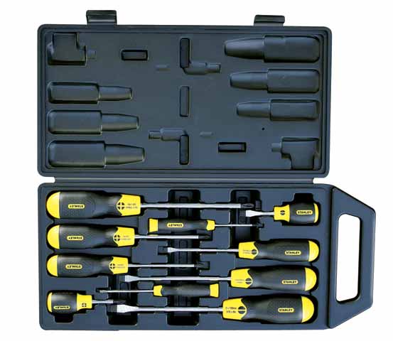 Набор отверток Stanley CushionGrip, 10 шт2-65-005 Набор отверток Stanley CushionGrip, 10 шт2-65-005Набор отверток Stanley CushionGrip предназначен для монтажа/демонтажа различных резьбовых соединений. Большие удобные рукоятки отверток обеспечивают большой момент и максимальный комфорт при работе. Цветовая маркировка рукояток помогает правильно идентифицировать тип отвертки под соответствующий шлиц. Дробеструйная обработка помогает защитить жало от коррозии и прикладывать бoльший момент. Стержни отверток изготовлены из хромованадиевой стали для высокой прочности и уменьшения вероятности сколов. В состав набора входят: Шлицевые отвертки: 6,5 х 45 мм, 5 х 100 мм, 6,5 х 150 мм, 8 х 150 мм, 3 х 75 мм. Крестовые отвертки: PH0 х 60 мм, PH1 х 100 мм, PH2 х 100 мм, PH3 х 150 мм, PH2 х 45 мм. Пластиковый кейс.