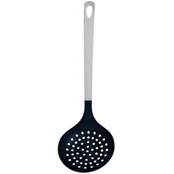 Шумовка Cucina93-TO-CU-07 Шумовка Cucina93-TO-CU-07Шумовка Cucina, выполненная из пищевого нейлона, обладает исключительным качеством и займет достойное место среди аксессуаров на вашей кухне. Ручка выполнена из первоклассной нержавеющей стали и имеет петлю для подвешивания. Шумовка поможет вам без особого труда снять пену, вынуть из кастрюли мясо или рыбу. Шумовка Cucina предоставит вам все необходимые возможности в успешном приготовлении пищи. Характеристики: Материал: нейлон, нержавеющая сталь 18/0. Длина шумовки: 35 см. Диаметр рабочей части: 11 см. Артикул: 93-TO-CU-07.