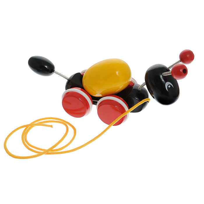 Игрушка-каталка Муравей30367 Игрушка-каталка Муравей30367Игрушка-каталка Муравей, непременно, понравится вашему малышу и подойдет для игры, как дома, так и на свежем воздухе. Игрушка выполнена из каучукового дерева с использованием нетоксичных красок в виде муравьишки, который несет на спине яйцо. Голова, усики и хвостик крепятся на пружинках. Ребенок сможет катать игрушку, потянув за текстильный шнурок. Во время движения яйцо на спине муравья вращается, а его голова и хвостик качаются. Края деталей игрушки закруглены, чтобы избежать вероятности травмирования. Колеса снабжены резиновыми вставками для мягкости движения. Игрушка-каталка Муравей развивает пространственное мышление, цветовое восприятие, тактильные ощущения, ловкость и координацию движений.