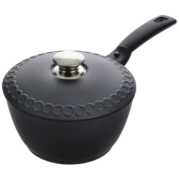 Кастрюля Kukmara с металлической крышкой, со съемной ручкой, 1,5 лк015а Кастрюля Kukmara с металлической крышкой, со съемной ручкой, 1,5 лк015аКастрюля Kukmara выполнена из литого алюминия с антипригарным покрытием нового поколения Greblon New Tec. Основные особенности кастрюли Kukmara: - литая толстостенная посуда, отлитая вручную; - высококачественное антипригарное покрытие на водной основе, усиленное керамикой (наносится методом напыления, что гарантирует исключительную стойкость покрытия при эксплуатации); - значительная толщина стенок и дна исключает деформацию корпуса изделий, гарантирует долговечность посуды, обеспечивает необходимую прочность покрытия; - идеальное распределение тепла по всей поверхности посуды, длительное сохранение тепла; - легкость мытья; - возможность использования минимального количества масла; - продукты не пригорают и сохраняют свой вкус; - мелкие царапины и небольшие потертости на поверхности не влияют на свойства антипригарного покрытия и долговечность изделия; - антипригарное покрытие не содержит вредных примесей PFOA; -...