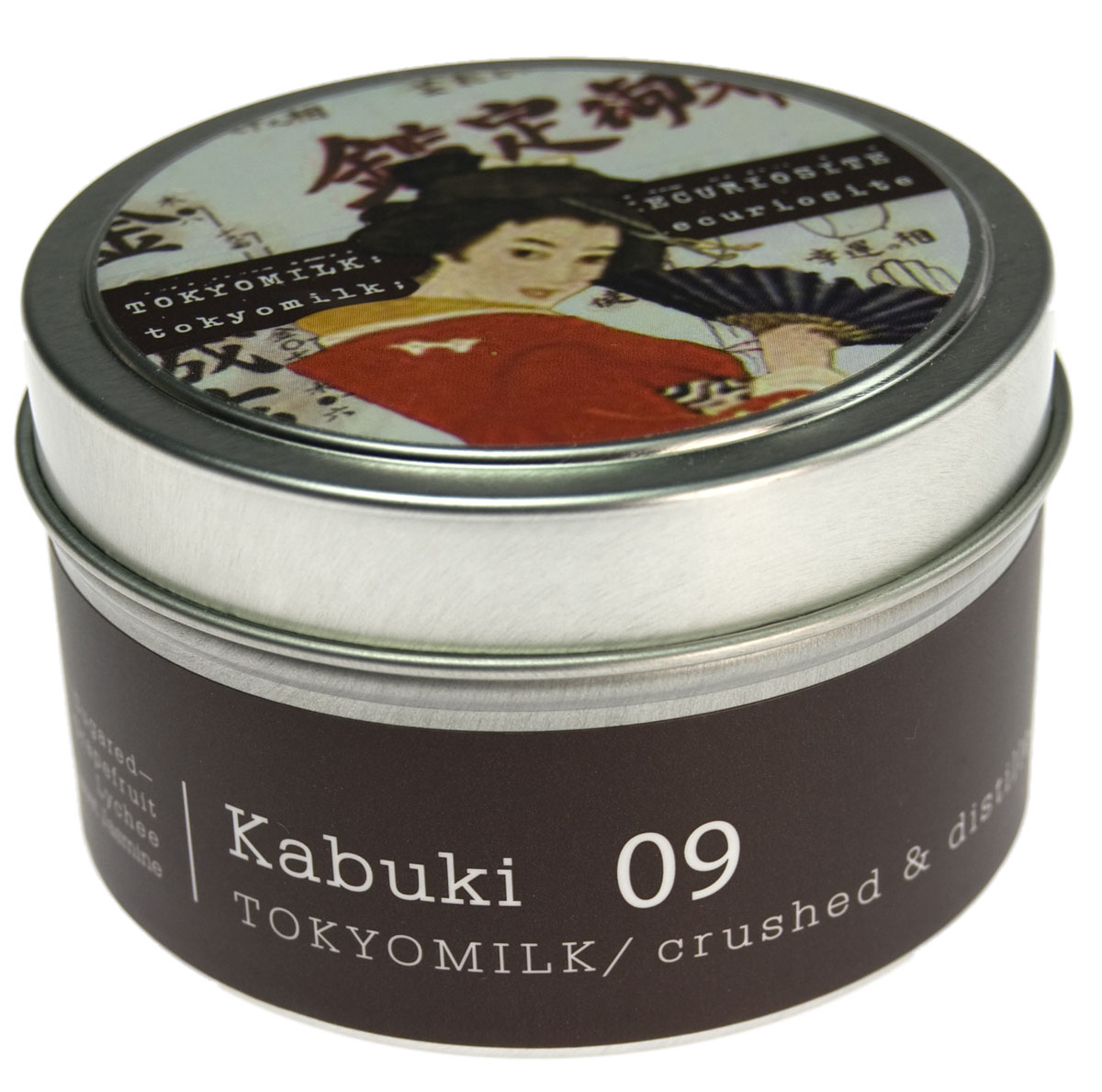 TokyoMilk Свеча ароматизированная Кабуки, 163 гTKM16Q9 TokyoMilk Свеча ароматизированная Кабуки, 163 гTKM16Q9Ароматическая свеча TokyoMilk Кабуки сочетает в себе волшебные образы и изысканные ароматы оригинальной коллекции Parfumarie Curiosite, изготовлена из соевого воска и горит равномерно и долго. Благодаря удобной упаковке её можно взять с собой и воссоздать неповторимую атмосферу, где бы вы ни находились, даже в самых дальних путешествиях. Традиция, проверенная временем: засахаренный грейпфрут, личи и сладкий жасмин.