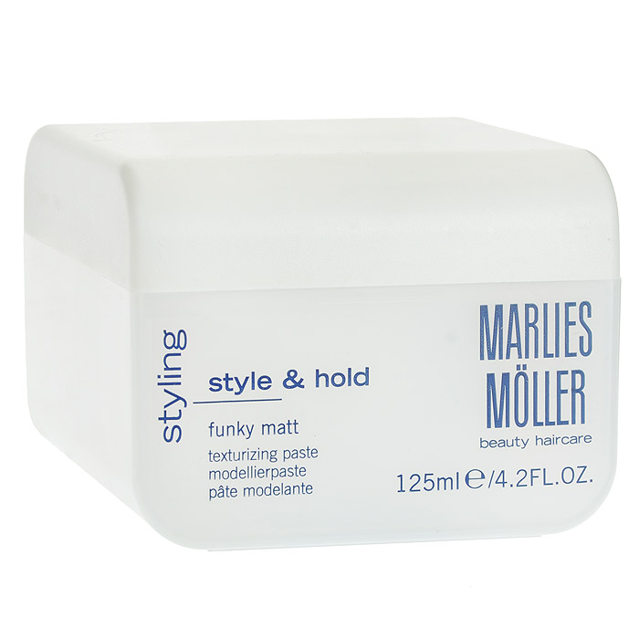 Marlies Moller Паста Styling для укладки волос, матовая, 125 мл25802MMs Marlies Moller Паста Styling для укладки волос, матовая, 125 мл25802MMsСильная укладка для любых волос с шелковисто-матовым эффектом. Создает объем от корней. Легко удаляется с волос. УФ-защита. Не содержит алкоголь. Распределите между пальцами рук небольшое количество средства. Для того, чтобы придать укладке желаемую форму и матовый эффект, наносите пасту на сухие или подсушенные полотенцем волосы. Для создания более объемной укладки разотрите пасту в ладонях (как крем для рук!) и втирающими движениями нанесите на волосы в прикорневой зоне. Распределите между пальцами рук небольшое количество средства. Для того, чтобы придать укладке желаемую форму и матовый эффект, наносите пасту на сухие или подсушенные полотенцем волосы.