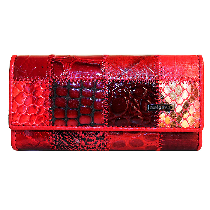 Ключница Malgrado, цвет: красный. 47006A-444A47006A-444A Red Ключница Malgrado, цвет: красный. 47006A-444A47006A-444A RedСтильная ключница Malgrado изготовлена из натуральной лакированной кожи красного цвета и закрывается широким клапаном на две кнопки. Внутри ключницы расположено шесть крючков для ключей, кармашек на застежке-молнии и металлическое кольцо для возможности крепления к поясу или сумке. Ключница упакована в коробку из плотного картона с логотипом фирмы.