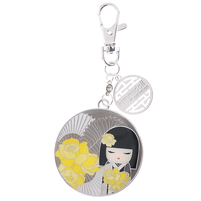 Карманное зеркало-брелок Kimmidoll Наоми (Красота). KF0845KF0845 Карманное зеркало-брелок Kimmidoll Наоми (Красота). KF0845KF0845Карманное зеркало-брелок Kimmidoll Наоми (Красота) выполнено из металла, с внешней стороны украшено рисунком очаровательной куколки Наоми. На оборотной стороне имеется зеркальце. Зеркало-брелок, украшенное дополнительной подвеской и стразом, поместится практически в любую косметичку, кармашек или клатч. Также его можно одеть на ключи или сумочку. Изделие упаковано в подарочную коробку. Карманное зеркальце-брелок с застежкой-карабином - необычный и очень приятный подарок подруге, маме или коллеге. Привет, меня зовут Наоми! Я талисман подлинной красоты. Мой Дух - гордый и вызывающий. Любя себя таким, каким вы есть, и, принимая каждый недостаток и несовершенство, как неотъемлемую часть нашей жизни, ваша честность раскрывает мой красивый и честный дух. Можете всегда гордиться собой, оставаясь самим собой и не меняя своих взглядов. Характеристики: Материал: металл, зеркало, стразы. Цвет: черный, серый, желтый. Длина зеркала-брелока (с учетом...