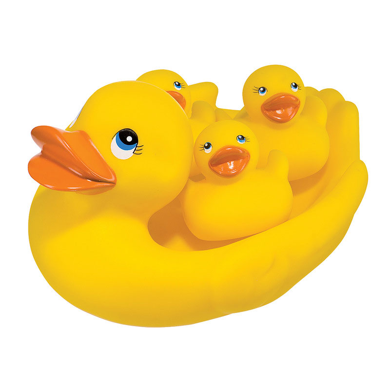 Игровой набор для ванны Happy Baby Lucky Ducky, 4 предмета32007 Игровой набор для ванны Happy Baby Lucky Ducky, 4 предмета32007Игровой набор для ванны Happy Baby Lucky Ducky привлечет внимание ребенка и превратит купание в веселую игру. Набор включает в себя уточку и трех ярких утят. Малыш сможет покатать утят на уточке или играть отдельно. Утята, при нажатии на них, издают свистящие звуки. Элементы набора выполнены из легкого безопасного пластизоля и прекрасно держатся на воде. Набор для ванны Lucky Ducky способствует развитию воображения, цветового восприятия, тактильных ощущений и мелкой моторики рук. Характеристики: Рекомендуемый возраст: от 6 месяцев. Высота утят: 4,5 см. Размер утки: 17 см х 13 см х 10 см.