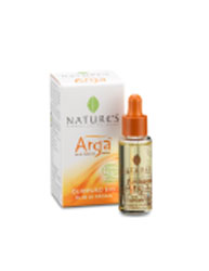Масло арганы Natures Arga, 10 мл60150919 Масло арганы Natures Arga, 10 мл60150919Масло арганы известно как золото берберов и ценится на протяжении столетий за свои уникальные качества. Масло арганы богато на жирные кислоты, витамины и антиоксиданты. Идеально для ухода за лицом и телом. Масло арганы Natures Arga эффективно справляется с такими недостатками кожи как сухость, обезвоженность, покраснение, потеря эластичности, упругости, мимическими морщинками, мелкими рубцами, растяжками и с недостатками волос: чрезмерная сухость, секущиеся кончики, тусклый цвет. Высокое содержание чистого масла арганы (99,35%) обеспечивает заметный омолаживающий эффект, питание, увлажнение, смягчение кожи, возвращает цветущий вид. Нежный цитрусовый аромат дает немедленное ощущение благополучия и поднимает настроение. Каждой женщине следует всегда носить его с собой как средство от всех проблем. Способ применения: Лицо: нанесите легкими массажными движениями на тщательно очищенное лицо или добавьте в ваш обычный крем. Особенно рекомендуется...