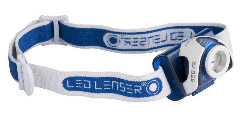 Фонарь налобный LED Lenser SEO7R, цвет: синий6107-R Фонарь налобный LED Lenser SEO7R, цвет: синий6107-RНалобный фонарь LED Lenser SEO7R с аккумулятором. Питание - 1 х Li-Ion (в комплекте). Инновационная система - Smart Light Technology - возможность подбора каждым пользователем удобных для себя режимов изменения свечения. Фонарь оснащен системой AFS (изменяемая фокусировка одним движением руки), благодаря которой вы сможете освещать предметы, как на большом расстоянии, так и вблизи, мгновенно переключая режимы. Время работы в максимальном режиме- 5 часов. Время свечения в экономичном режиме - 20 часов. Характеристики: Ширина фонаря: 5,5 см. Дальность свечения: 130 м. Световой поток:220 Лм. Размер упаковки: 24 см х 13 см х 7 см. Количество светодиодов: 1. Артикул: 6107-R. Гарантийный срок 5 лет. Возврат товара возможен только через сервисный центр. Гарантийный центр: м. ВДНХ, Ботанический сад 129223, г. Москва, Проспект Мира, 119, ВВЦ, строение 323 +7 495 974 3494 service@omegatool.ru ...