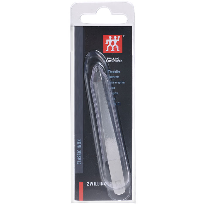 Zwilling Пинцет для бровей Inox, наклонный. 78130-10178130-101 Zwilling Пинцет для бровей Inox, наклонный. 78130-10178130-101Пинцет Zwilling Inox, с наклонным окончанием и четкими гранями, изготовлен из высококачественной стали и предназначен для удаления маленьких волосков, заноз. Благодаря эргономичному дизайну пинцет удобно и естественно располагается в руке. Пинцет надолго остается острым и упругим, обеспечивая наилучший уход. Уход: Инструмент предохранять от падения на пол. Использовать только по назначению! Хранить в недоступном для детей месте. Характеристики: Материал: нержавеющая сталь. Длина пинцета: 9 см. Размер упаковки (ДШВ): 14,5 см х 4,5 см х 1,2 см. Производитель: Германия. Артикул: 78130-101. Товар сертифицирован.