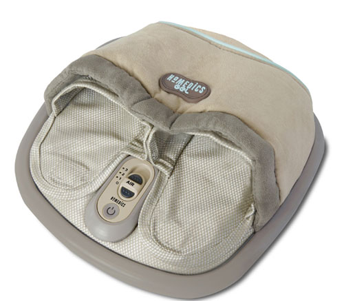 HoMedics Массажер для ног FMS-GAH-EUFMS-GAH-EU HoMedics Массажер для ног FMS-GAH-EUFMS-GAH-EUУникальная и эксклюзивная технология от HoMedics - прогревающие гелевые массажные ролики, мягкие и упругие одновременно! Компрессионный и роликовый массаж. Режим подогрева. 3 режима интенсивности. Удобно включается пальцем ноги. Благодаря уникальной технологии Technogel ощущение от массажа такие, будто руки массажиста касаются вас. Механизм для тайского пневмокомпрессионного массажа с регулируемой интенсивностью мягко снимает усталость ступней ног.