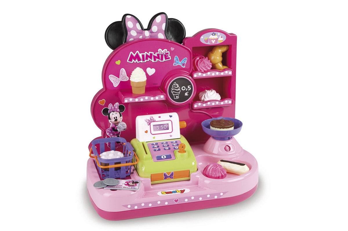 Smoby Игровой набор Smoby Мини-магазин, с аксессуарами24067 Smoby Игровой набор Smoby Мини-магазин, с аксессуарами24067Игровой набор Smoby Мини-магазин позволит вашей малышке напрямую соприкоснуться с миром торгово-потребительских отношений. Он представляет собой стол со специально отведенными местами для товаров, весами (имитация), кассой и несколькими полочками. Также набор включает в себя продукты питания в виде сладостей, корзину, банковскую карту и деньги. Касса оснащена терминалом для работы с банковскими картами и отсеком для хранения денег. С помощью этого набора ваш ребенок сможет научиться правильно вести себя в магазине и делать покупки. Порадуйте его таким замечательным подарком! Характеристики: Размер упаковки (ДхШхВ): 40 см x 15 см х 38 см.