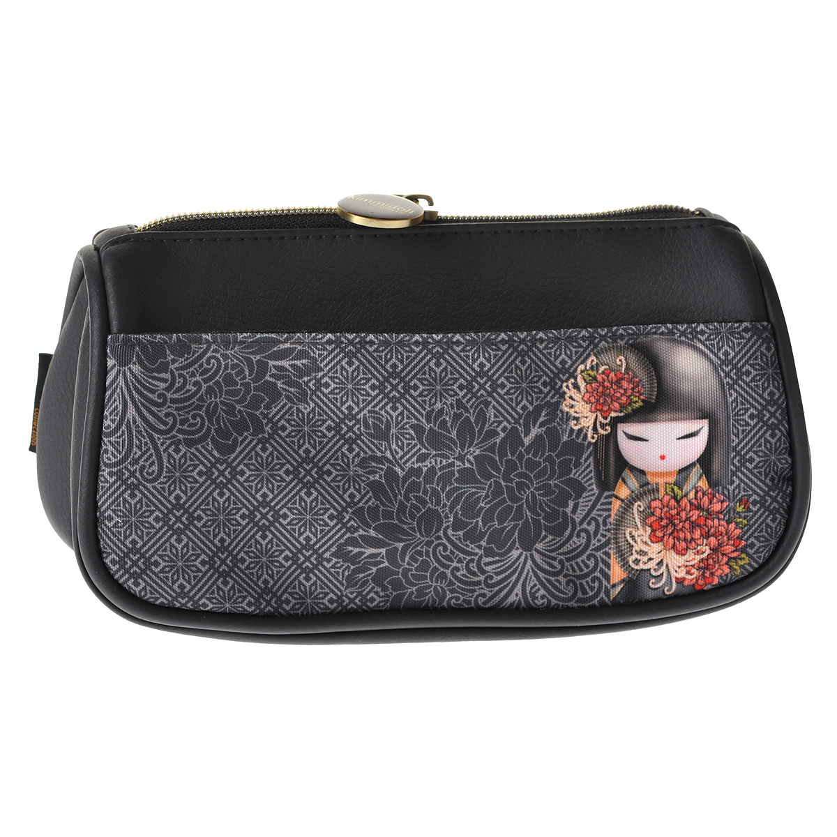 Косметичка Kimmidoll Тацуйо (Сила духа). KF0880KF0880 Косметичка Kimmidoll Тацуйо (Сила духа). KF0880KF0880Милая косметичка Kimmidoll Тацуйо, выполненная из полиэстера и искусственной кожи, придется по душе всем ценителям стильных вещей. Она отлично подойдет для хранения косметики и нужных вещей. Такая косметичка будет сопровождать владелицу и в поездках, и в повседневной жизни. Косметичка имеет внешний карман и одно большое отделение, которое закрывается на застежку-молнию. Косметичку Kimmidoll Тацуйо можно использовать как пенал или дорожную аптечку. Привет, меня зовут Тацуйо! Я талисман силы духа. Мой дух мощный и целеустремленный. Ваша целеустремленность и верность вашим идеалам,раскрывает силу моего духа. Пусть ваша смелость и преданность помогают вам в жизни, дают силы и направляют вас к намеченным целям. Характеристики: Материал: искусственная кожа, полиэстер, металл. Размер: 21 см х 12 см х 8 см . Цвет: коричневый. Артикул: KF0880.