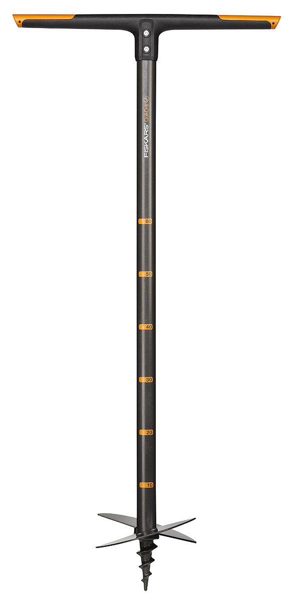Бур садовый Fiskars, диаметр 20 см, длина 110 см134730 Бур садовый Fiskars, диаметр 20 см, длина 110 см134730Садовый бур оснащен усовершенствованным сошником. Лезвия заменяемы. Упрощает работу мерная шкала с интервалом 10 см, нанесенная на рукоятке QuikDrill. Подходит для посадки многолетних растений, рыхления и перемешивания компоста и установки столбцов среднего размера. Проделывает лунку с аккуратными краями, легко преодолевая камни и коренья Рукоятка изготовлена из прочного материала FiberComp, а черенок из стальной трубы Двойное режущее действие обеспечивается двумя лезвиями с оптимальной заточкой.