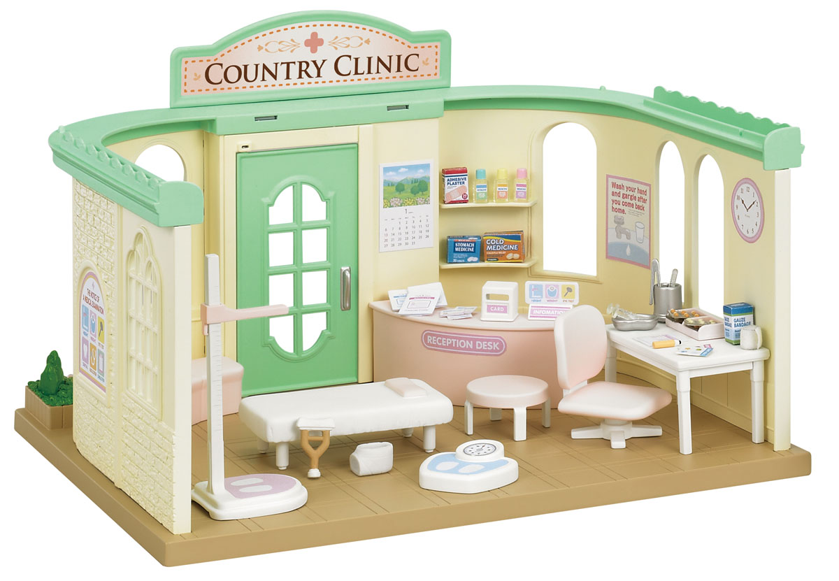 Sylvanian Families Игровой набор Больница2815 Sylvanian Families Игровой набор Больница2815Игровой набор Sylvanian Families Больница привлечет внимание вашей малышки и не позволит ей скучать. Теперь все обитатели Сильвании могут обратиться за помощью в свою лесную больницу, где им всегда помогут. В уютной приемной, выполненной в светлых тонах, есть и уголок врача со столом и полочками, и место для приема пациентов с кушеткой, ростомером и напольными весами. В комплект входит множество аксессуаров, необходимых для каждой больницы: различные медицинские препараты, процедурный столик, инструменты. Ваша малышка будет часами играть с набором, придумывая различные истории. Sylvanian Families - это целый мир маленьких жителей, объединенных общей легендой. Жители страны Sylvanian Families - это кролики, белки, медведи, лисы и многие другие. У каждого из них есть дом, в котором есть все необходимое для счастливой жизни. В городе, где живут герои, есть школа, больница, рынок, пекарня, детский сад и множество других полезных объектов. Жители этой страны...