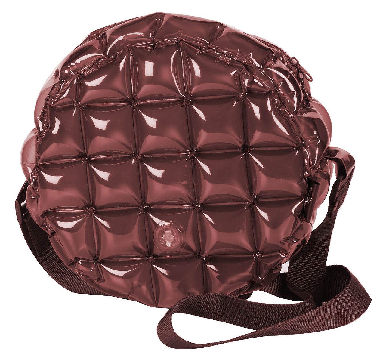 Сумка надувная Inflat Decor, цвет: шоколадный. 01200120 Chocolate Сумка надувная Inflat Decor, цвет: шоколадный. 01200120 ChocolateЯркая надувная сумка - великолепный аксессуар на лето! Сумка круглой формы выполнена из ПВХ и снабжена ручкой из полиэстера. Модель закрывается на застежку-молнию. Сумка легко надувается при помощи мини-насоса (входит в комплект) или рта. В сдутом виде сумка очень компактна и не займет много места. Надувная сумка - отличное решение для летней прогулки.