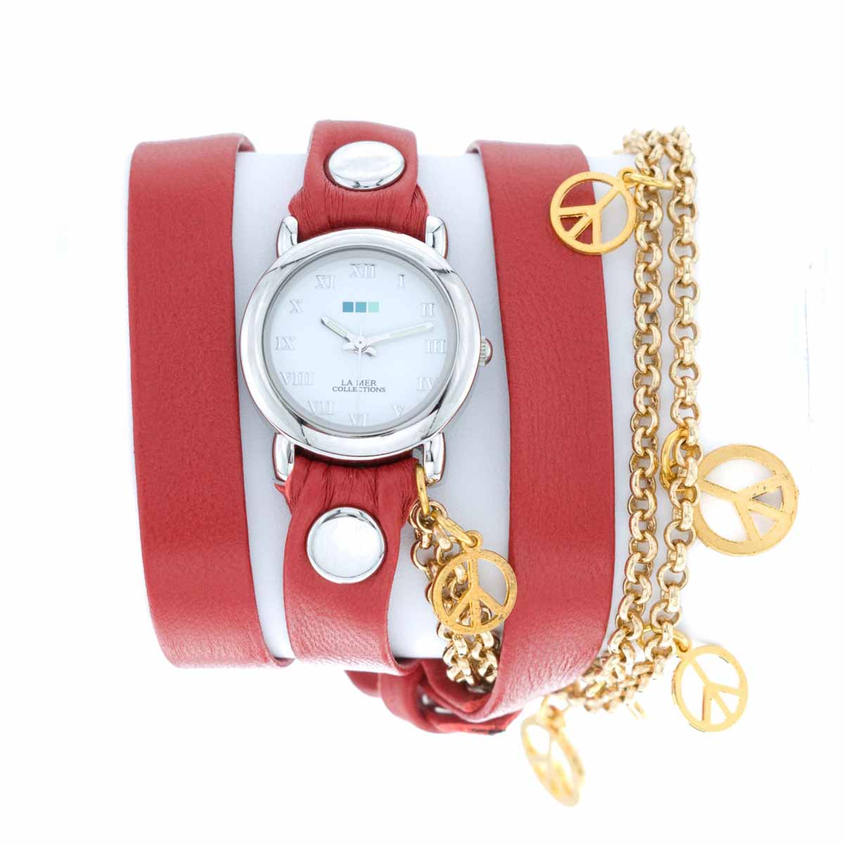 Часы наручные женские La Mer Collections Charm Peace Gold Red. LMCW1005-RLMCW1005-R Часы наручные женские La Mer Collections Charm Peace Gold Red. LMCW1005-RLMCW1005-RЧасы оснащены японским кварцевым механизмом. Корпус прямоугольной формы выполнен из нержавеющей стали серебристого цвета. Оригинальный кожаный ремешок красного цвета отделан металлическими клепками и дополнен связкой цепочек с декоративными элементами. Каждая модель женских наручных часов La Mer Collections имеет эксклюзивный дизайн, в основу которого положено необычное сочетание классических циферблатов с удлиненными кожаными ремешками. Оборачиваясь вокруг запястья несколько раз, они образуют эффект кожаного браслета, превращая часы в женственный аксессуар, который великолепно дополнит другие аксессуары и весь образ в целом. Дизайн La Mer Collections отвечает всем последним тенденциям моды и превосходно сочетается с модными сумками, ремнями, обувью и другими элементами гардероба современных девушек. Часы La Mer - это еще и отличный подарок любимой девушке, сестре или подруге на день рождения, восьмое марта или новый год!