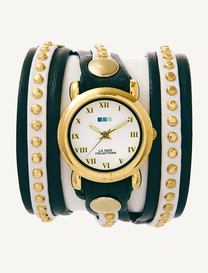 Часы наручные женские La Mer Collections Bali Navy/White/Gold. LMSW3013LMSW3013 Часы наручные женские La Mer Collections Bali Navy/White/Gold. LMSW3013LMSW3013Часы оснащены японским кварцевым механизмом. Корпус круглой формы выполнен из нержавеющей стали золотистого цвета. Оригинальный кожаный ремешок синего и белого цветов отделан металлическими клепками. Каждая модель женских наручных часов La Mer Collections имеет эксклюзивный дизайн, в основу которого положено необычное сочетание классических циферблатов с удлиненными кожаными ремешками. Оборачиваясь вокруг запястья несколько раз, они образуют эффект кожаного браслета, превращая часы в женственный аксессуар, который великолепно дополнит другие аксессуары и весь образ в целом. Дизайн La Mer Collections отвечает всем последним тенденциям моды и превосходно сочетается с модными сумками, ремнями, обувью и другими элементами гардероба современных девушек. Часы La Mer - это еще и отличный подарок любимой девушке, сестре или подруге на день рождения, восьмое марта или новый год! Характеристики: Механизм: кварцевый SEIKO (Япония). Размер корпуса: 22 х...