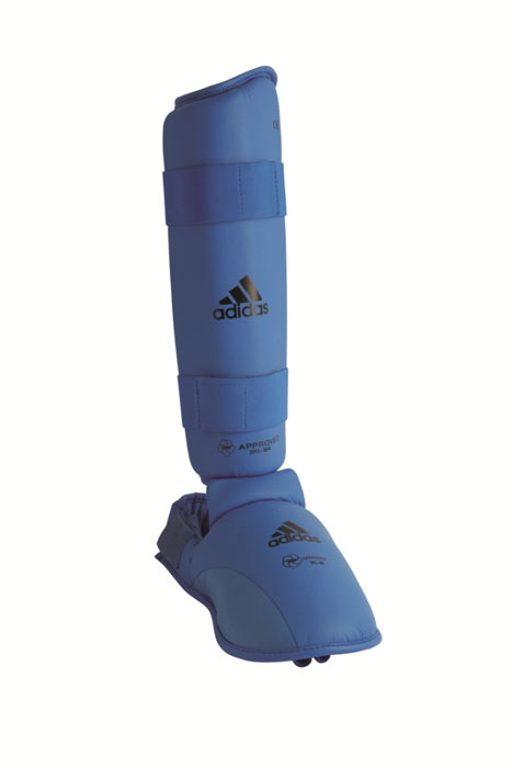 Защита голени и стопы Adidas WKF Shin & Removable Foot, цвет: синий. 661.35. Размер M661.35 Защита голени и стопы Adidas WKF Shin & Removable Foot, цвет: синий. 661.35. Размер M661.35Защита голени и стопы Adidas WKF Shin & Removable Foot с объемным наполнителем необходима при занятиях спортом для защиты пальцев, суставов вывихов, ушибов и прочих повреждений. Накладки выполнены из высококачественного полиуретана PU3G. Накладки прочно фиксируются за счет эластичной ленты и липучки. Между собой защита голени и защита стопы также скрепляются липучкой. Удобные и эргономичные накладки Adidas идеально подойдут для занятий карате и другими видами единоборств. Одобрены WKF.