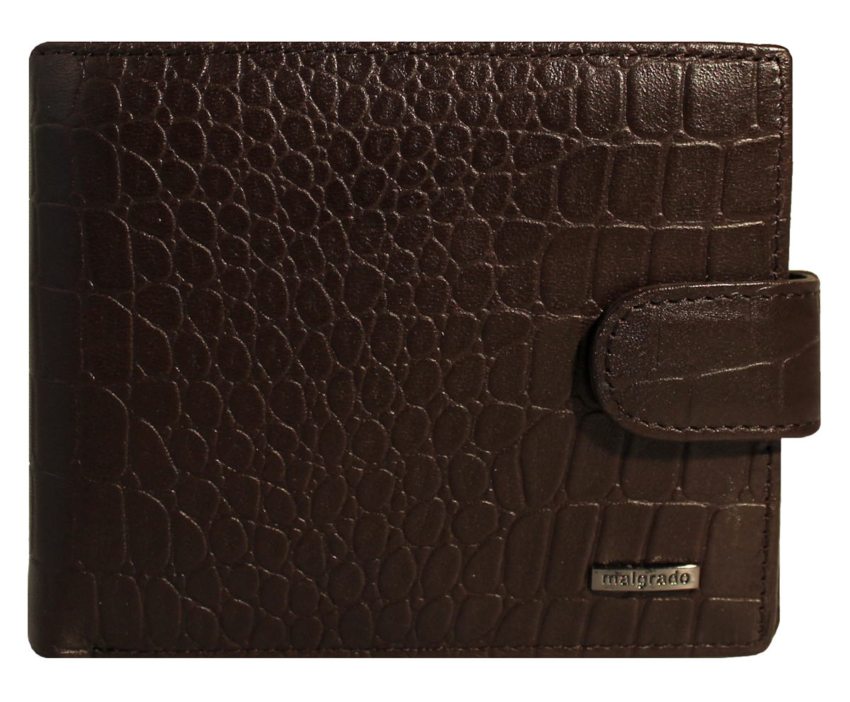 Портмоне Malgrado, цвет: коричневый. 36002-2902D Brown36002-2902D Brown Портмоне Malgrado, цвет: коричневый. 36002-2902D Brown36002-2902D BrownПортмоне Malgrado выполнено из высококачественной натуральной кожи коричневого цвета с тиснением и логотипом фирмы. Портмоне имеет два кармана для купюр, один из них на молнии, три отделения для визиток, два скрытых кармашка, один прозрачный и кармашек для мелочи на кнопке. Портмоне закрывается хлястиком на кнопку. Это элегантное портмоне непременно подойдет к вашему образу и порадует простотой, стилем и функциональностью. Портмоне упаковано в коробку из плотного картона с логотипом фирмы. Характеристики: Материал: натуральная кожа, текстиль, металл. Размер портмоне в сложенном виде: 12,5 см х 9,5 см х 1,5 см.