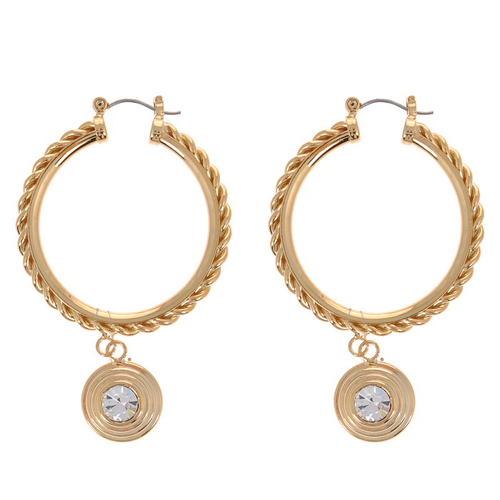 Серьги To Be Queen, цвет: золотистый. 06FER095/2906FER095/29 Серьги To Be Queen, цвет: золотистый. 06FER095/2906FER095/29Оригинальные серьги To Be Queen в виде колец, выполненные из металла золотистого цвета и украшенные бусинами из пластика и подвеской из металла, помогут создать вам свой неповторимый стиль. Застежка обеспечивает надежное крепление серьги. Красивое и необычное украшение блестяще подчеркнет изысканный вкус, женственность и красоту своей обладательницы и поможет внести разнообразие в привычный образ. Характеристики: Материал: металл, пластик. Диаметр серьги: 4 см. Ширина серьги: 0,4 см. Диаметр подвески: 1,5 см.