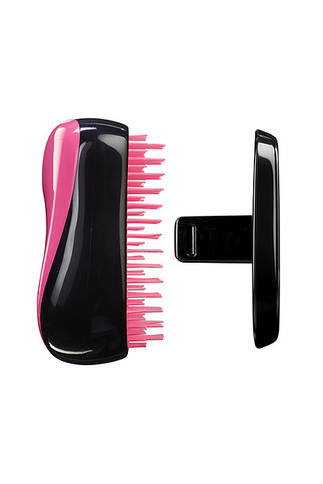 Tangle Teezer Расческа для волос Compact Styler. Pink SizzleCS-BP-010210 Tangle Teezer Расческа для волос Compact Styler. Pink SizzleCS-BP-010210Профессиональная распутывающая расческа Tangle Teezer Compact Styler. Pink Sizzle идеально подходит для всех типов волос. Оригинальная форма зубчиков обеспечивает двойное действие и позволяет быстро и безболезненно расчесать влажные и сухие волосы. Благодаря эргономичному дизайну, расческу удобно держать в руках, не опасаясь выскальзывания. Расческа дополнена удобной крышечкой. Товар сертифицирован.