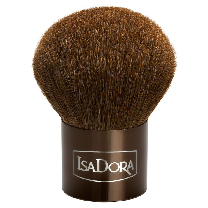 Isa Dora Кисть кабуки для бронзирующей пудры Bronzing Body Brush119110 Isa Dora Кисть кабуки для бронзирующей пудры Bronzing Body Brush119110Круглая кисть кабуки Isa Dora Bronzing Body Brushдля бронзирующей пудры с плотным густым ворсом и ручкой, которую очень удобно держать в руке. Кисть имеет удобную закругленную форму и мягкую упругую щетину, обеспечивающую равномерное нанесение и отличное распределение пудры по коже, а 100% синтетический ворс, подходит для склонной к аллергии кожи. Товар сертифицирован.