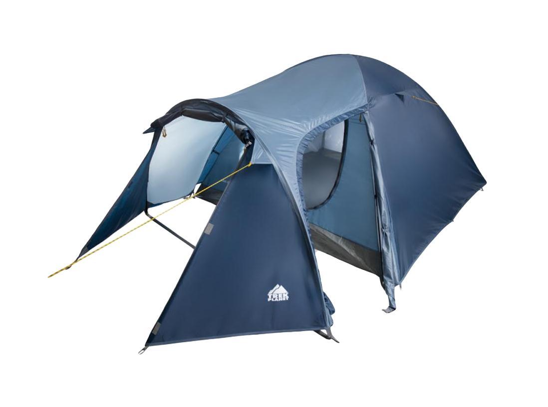 Палатка трехместная Trek Planet Lima 3, цвет: синий70180(н) Палатка трехместная Trek Planet Lima 3, цвет: синий70180(н)Двухслойная трехместная палатка Trek Planet Lima 3 с хорошей вентиляцией и большим тамбуром, хорошо подойдет для кемпинга выходного дня или отдыха на природе с семьей. Особенности модели: Палатка легко и быстро устанавливается, Тент палатки из полиэстера, с пропиткой PU водостойкостью 2000 мм, надежно защитит от дождя и ветра, Все швы проклеены, Внутренняя палатка, выполненная из дышащего полиэстера, обеспечивает вентиляцию помещения и позволяет конденсату испаряться, не проникая внутрь палатки, Просторный тамбур с двумя входами, Москитная сетка на входе в спальное отделение в полный размер двери, Вентиляционное окно, Каркас выполнен из прочного стеклопластика, Дно изготовлено из прочного армированного полиэтилена, Внутренние карманы для мелочей, Возможность подвески фонаря в палатке. Палатка упакована в сумку-чехол с ручками, застегивающуюся на застежку-молнию. Размер палатки (в собранном...