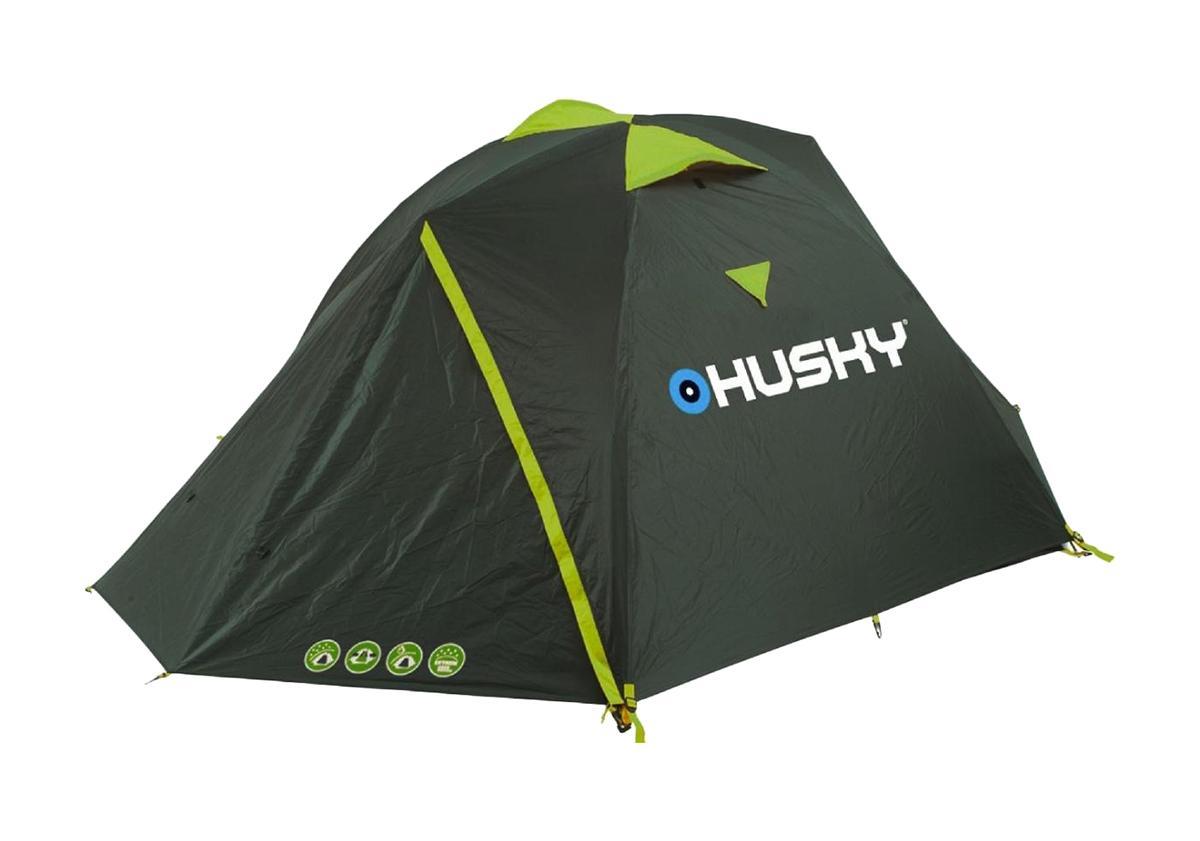 Палатка Husky Burton 2-3 Dark Green, цвет: темно-зеленыйУТ-000047291 Палатка Husky Burton 2-3 Dark Green, цвет: темно-зеленыйУТ-000047291Палатка Burton - удобная палатка для двух человек, с возможностью размещения третьего. Представляет собой двухслойную однокомнатную палатку с двумя входами и тамбурами с внутренним расположением дуг. Укороченная третья дуга увеличивает высоту тамбуров, облегчая вход в спальную комнату. Внутренняя палатка выполнена из водоотталкивающего нейлона, швы наружного тента проварены специальной лентой. Идеальный вариант для несложных походов, уикэнда, рыбалки. Основные характеристики: Количество мест: 2-3. Размер палатки: 115 см х 340 см х 220 см. Спальная комната: 160 см х 220 см. Количество входов: 2 шт. Дуги из фибергласа: 3 шт., диаметр 0,79 см. Материал тента: Polyester 185T с PU-покрытием, 3000 мм/кв. см. Материал дна: Polyester 190T с PU-покрытием, 6000 мм/кв. см. Материал внутренней палатки: Nylon 190T. Длина палатки в чехле: 45 см. Диаметр палатки в чехле: 17 см. Вес: 3400 г. Цвет: зеленый. ...
